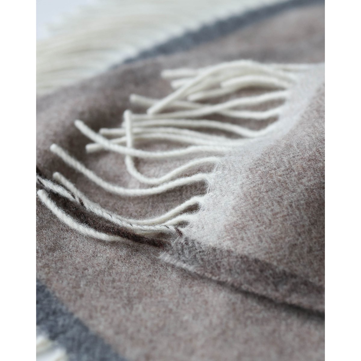 Plaid Milano laine mérinos & cachemire 200x140 cm — Douceur premium