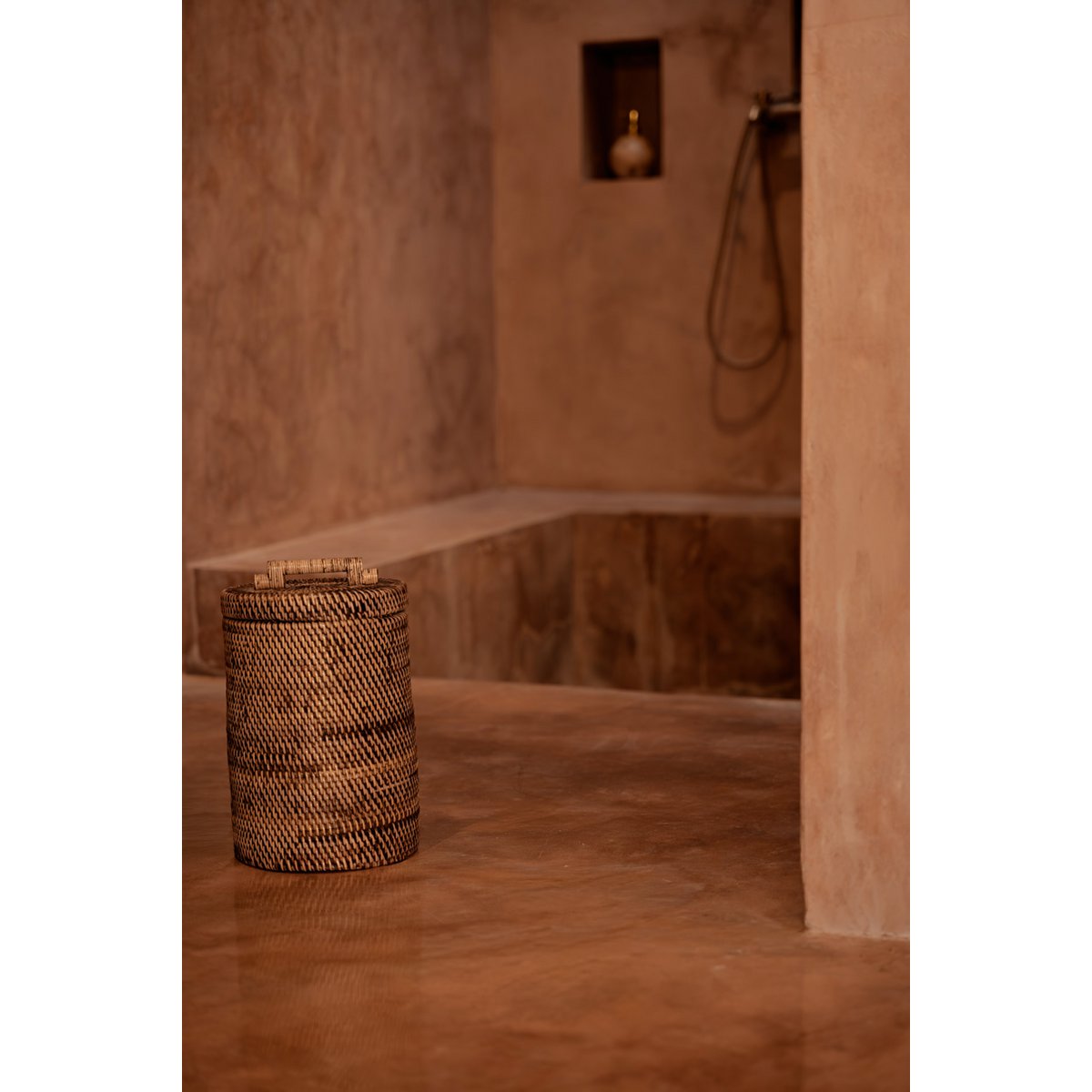 Panier de rangement haut en rotin naturel — Élégance bohème & rangement discret