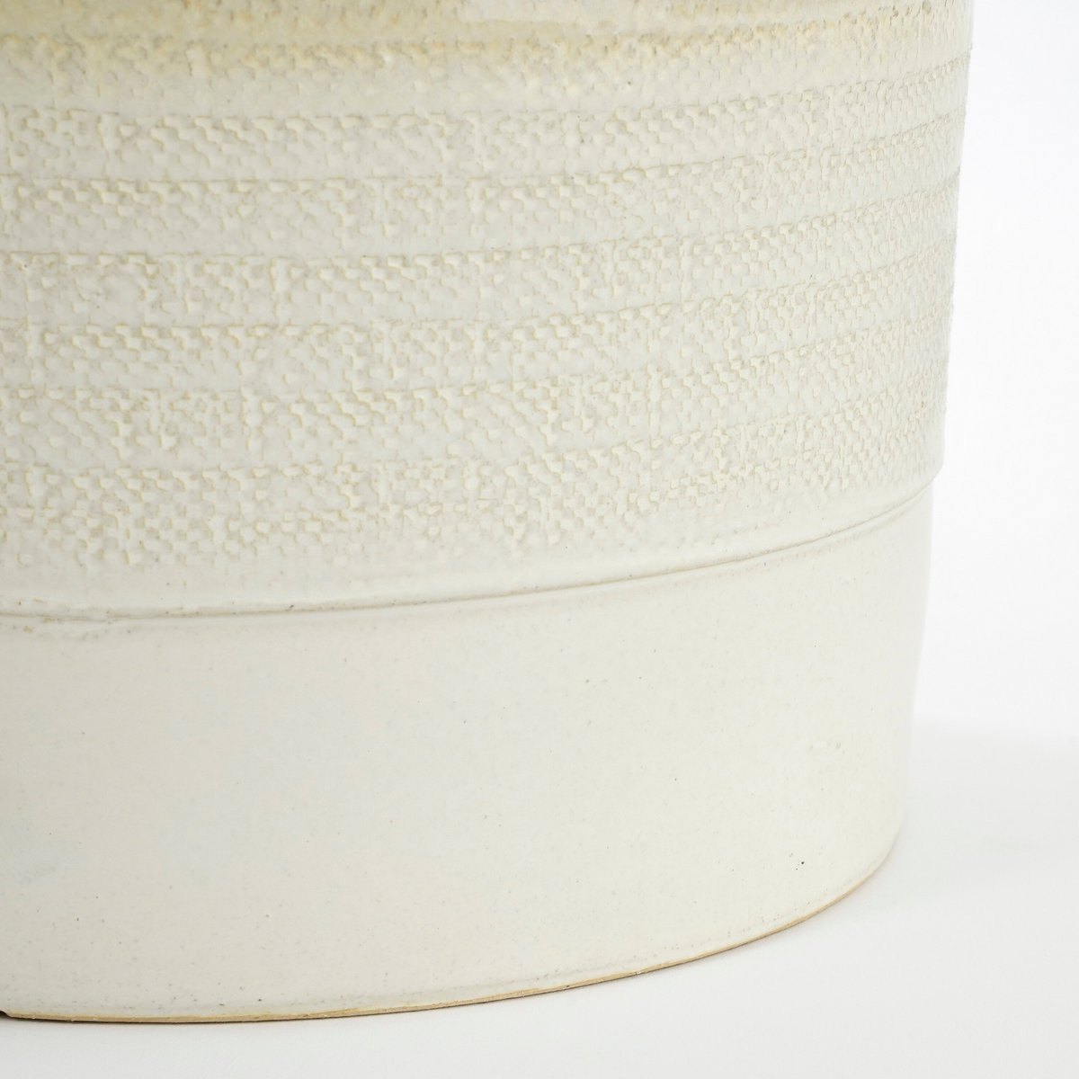 Cache-Pot Olof en Faïence Texturée Crème — Ø22 x H20 cm