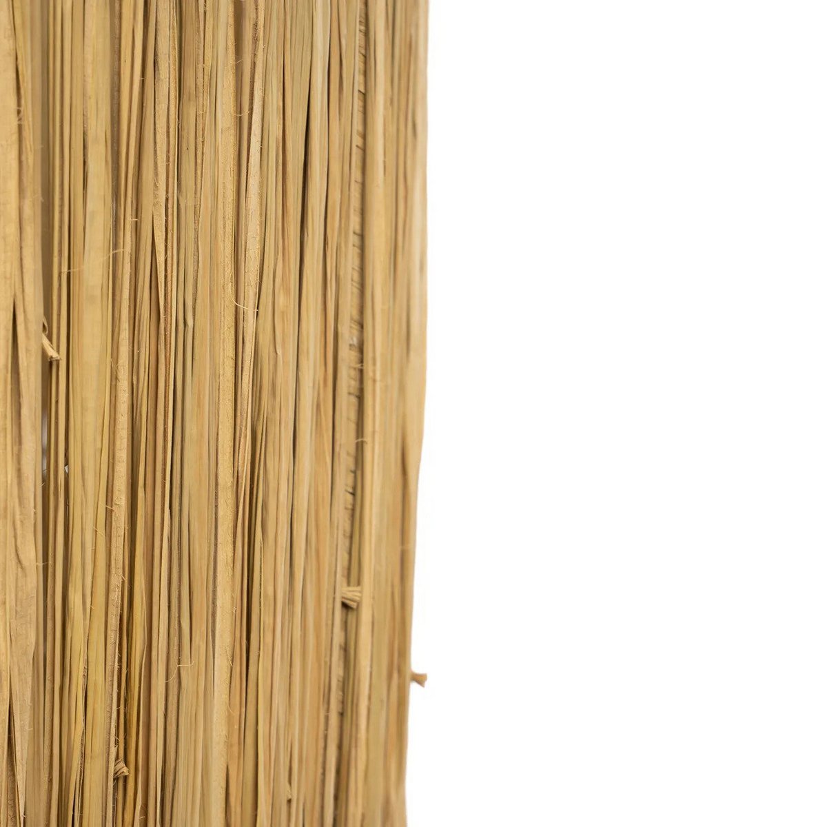 Détail des fibres naturelles de l'abat-jour Molokai – gros plan